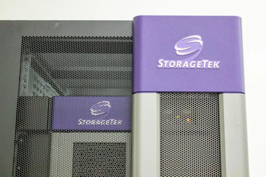 Sun StorageTek SL500 Modular Tape Library C CLEARANCE! As-Is