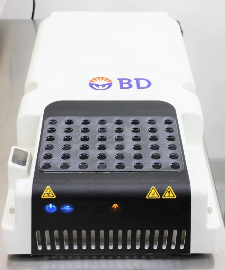 BD Diagnostics Instrument Systems MAX Molecular Diagnostic Testing System