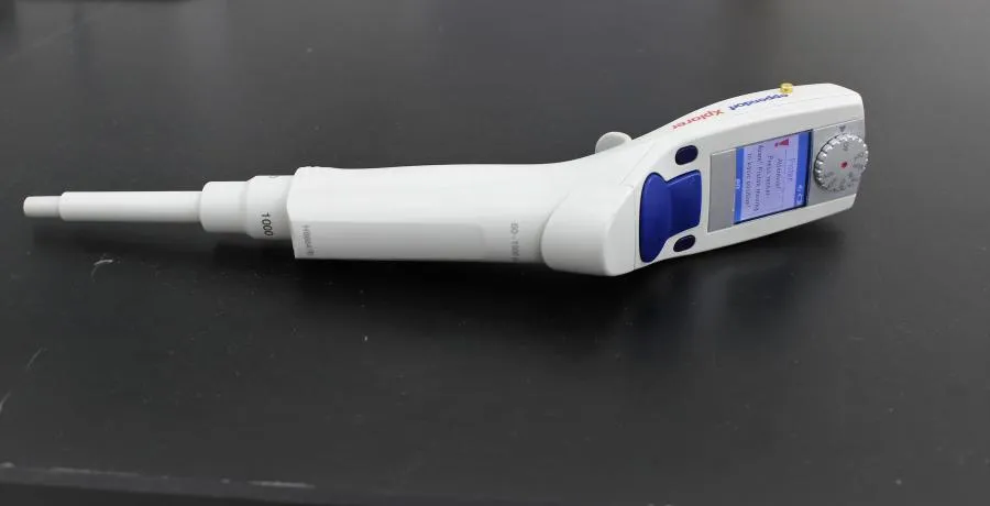 Eppendorf Xplorer Electronic Pipette 50-1000 CLEARANCE! As-Is