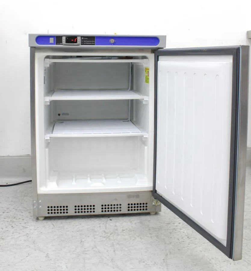 VWR Under counter Freezer with Natural Refrigerant model: SCUCBI-0420SS