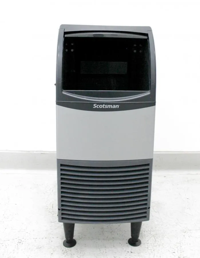 Scotsman Air Cooled Flake Undercounter Ice maker UF1415A-1A