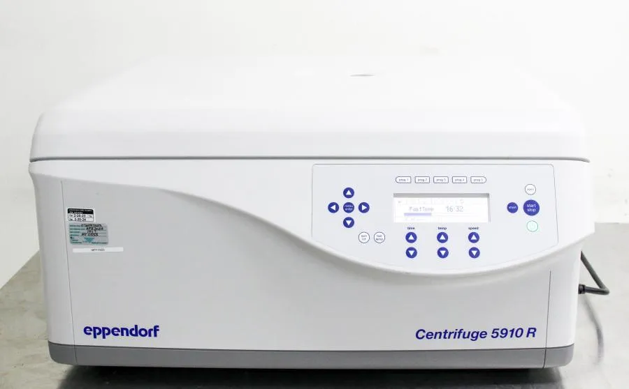 Eppendorf 5910 R Refrigerated Benchtop Centrifuge with  S-4x750 Rotor