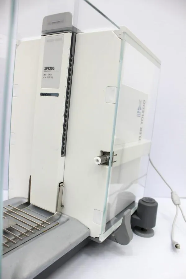 Mettler Toledo Analytical Balance with Static detector Model: XPE205