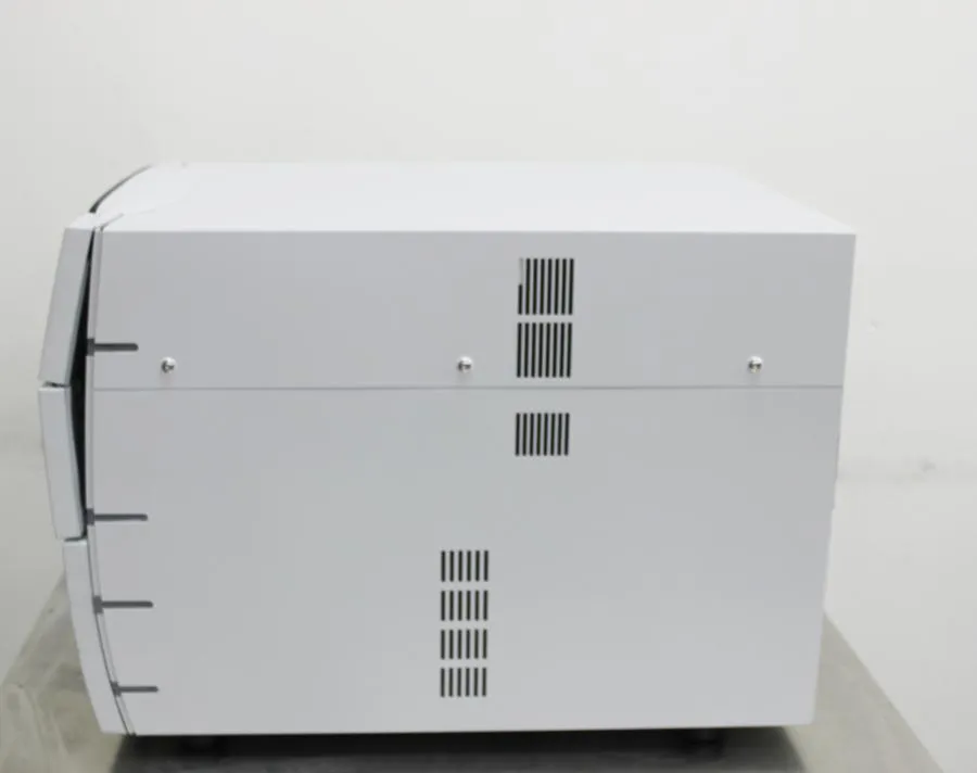 Thermo Dionex ICS-6000 DC-6 Detector/Chromatography Module 22181-60050 for Parts
