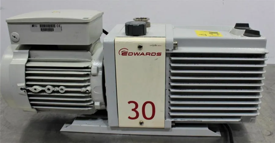Edwards E2M28 - Dual  Stage High Capacity Vacuum Pump