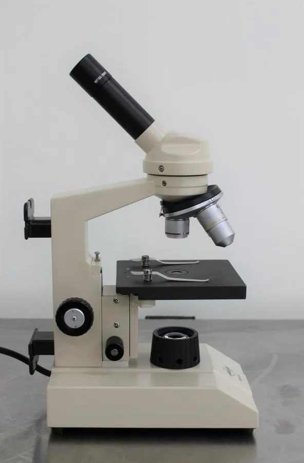 Swift M2250 Compound Microscope w/ objectives