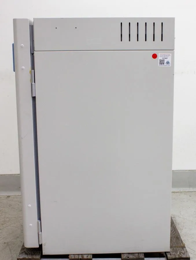 Thermo Forma Series Water Jacketed Co2 Incubator CLEARANCE! As-Is