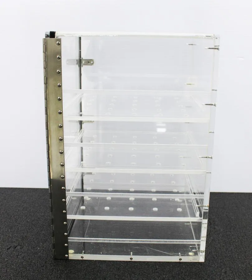 Nalgene Acrylic Desiccator Cabinet 5317-0180