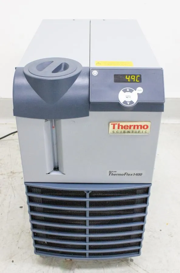 Thermo Scientific ThermoFlex 1400 Recirculating Chiller