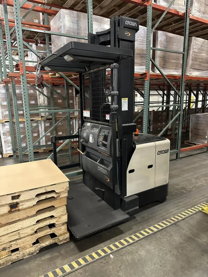 CROWN SP 1500 High-Level Order Picker with Fixed Forks