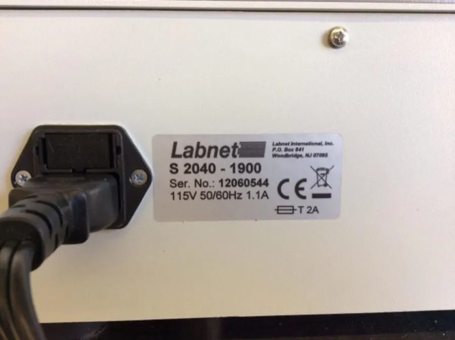 Labnet Orbit 1900 Heavy Duty Digital Shaker CLEARANCE! As-Is