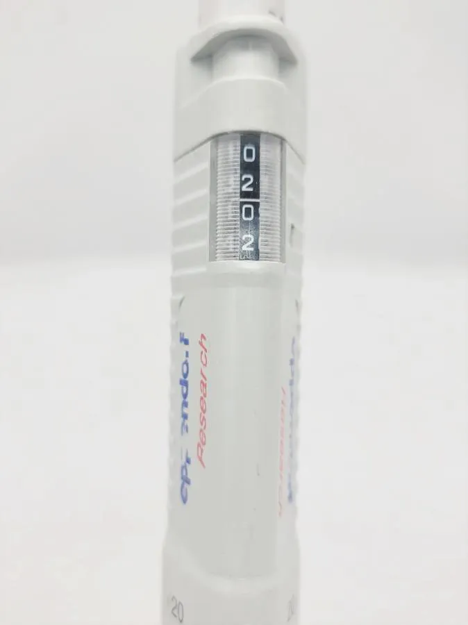 Eppendorf Research 20 Adjustable Volume Single Channel Pipette 2 - 20 uL