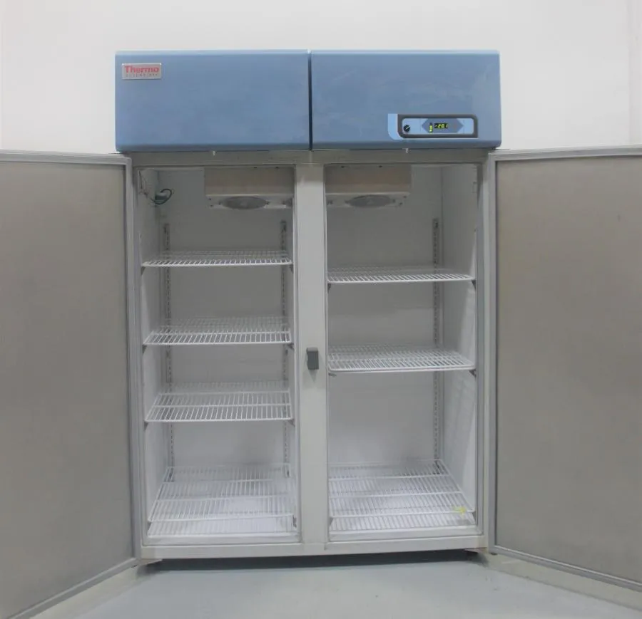 Thermo Scientific ULT5030A20 Double Door -20 Freezer