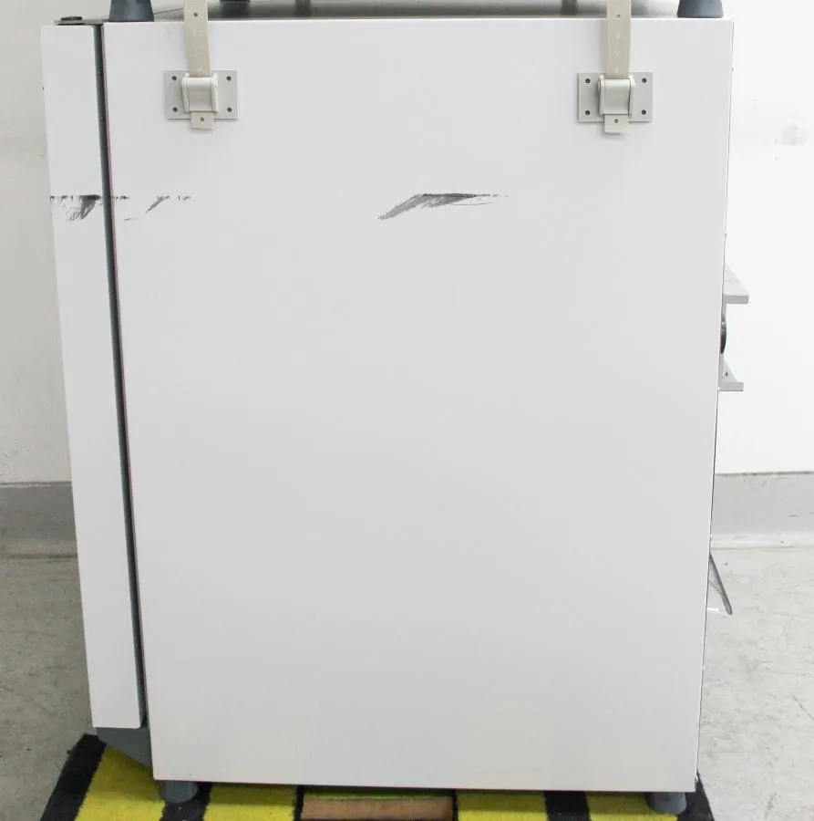 Thermo Scientific, HeraTherm Refrigerated Incubator IMP180, CAT# 51031562