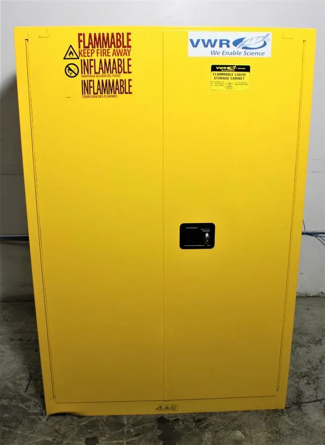 VWR 45 Gallon Flammable Liquid Storage Cabinet 89522-622