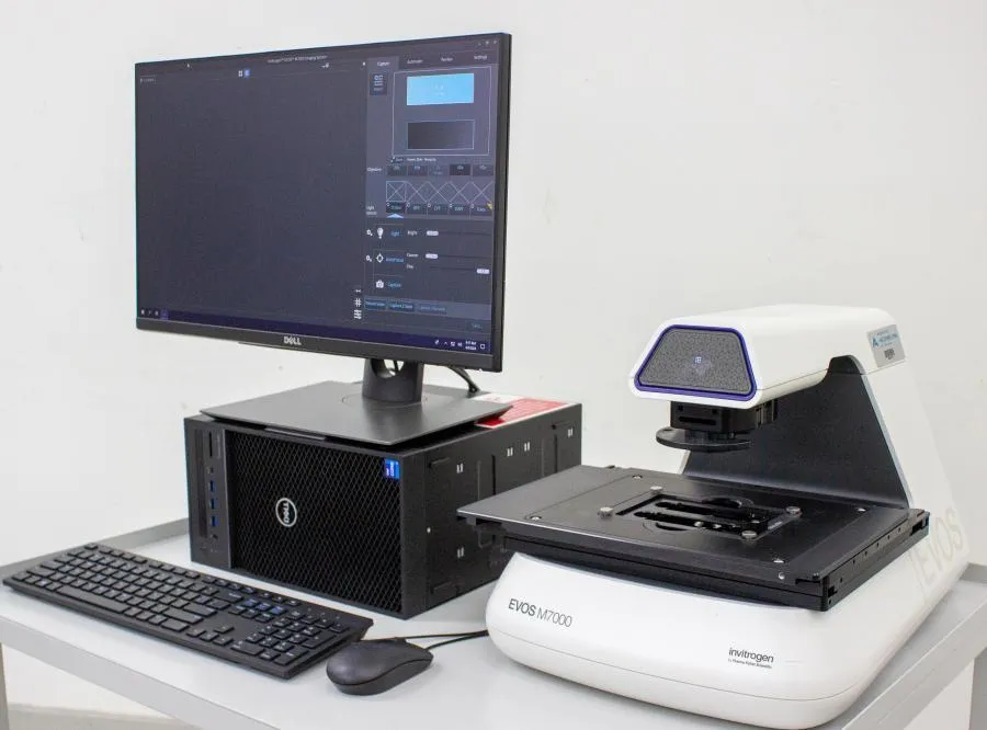 Invitrogen EVOS M7000 Imaging System
