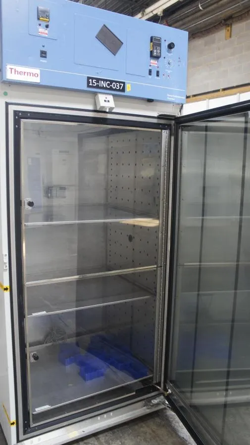 Thermo Scientific Forma Environmental Chamber  3920
