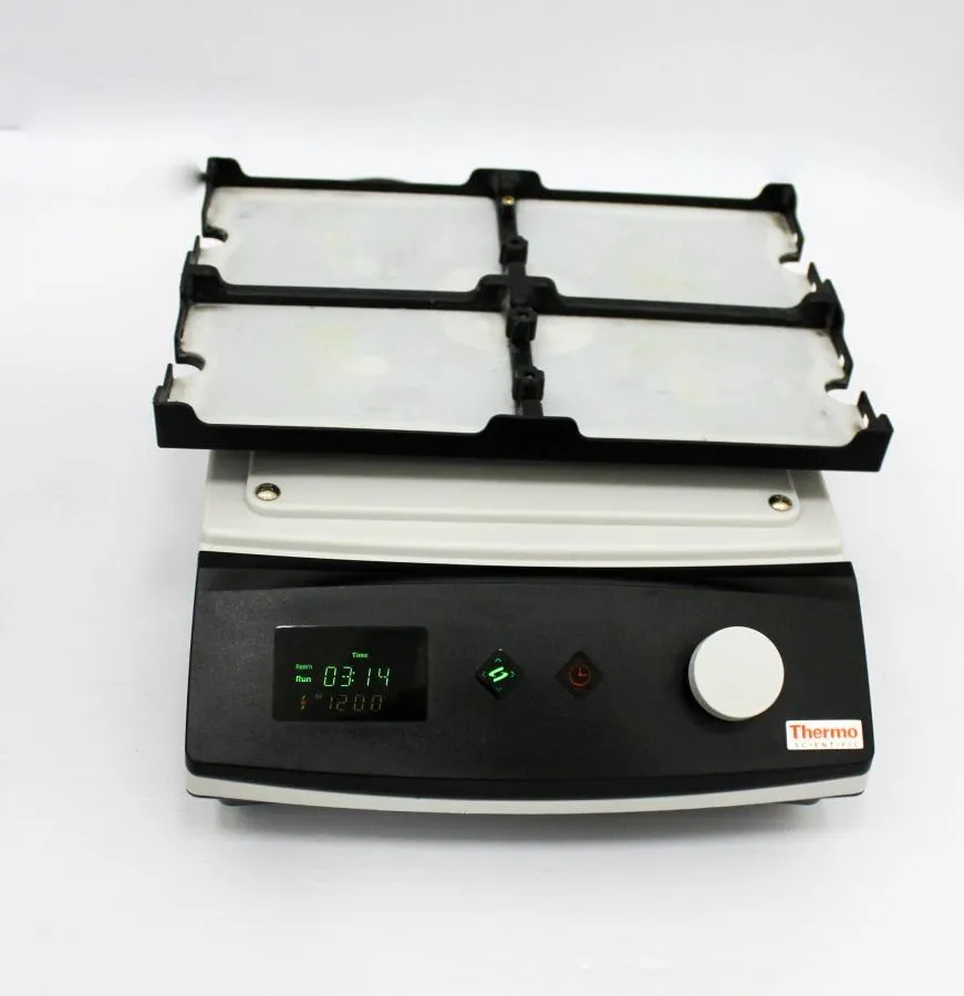 Thermo Scientific compact Digital Microplate shaker Cat: 88880023
