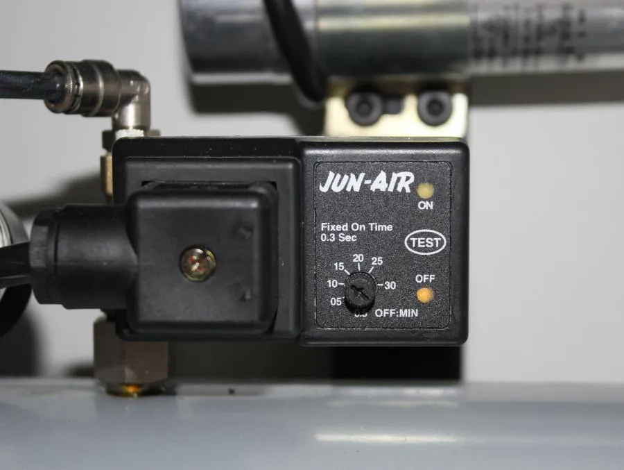 Jun-Air Genetix OF302-10S Super Quiet Air Compress CLEARANCE! As-Is