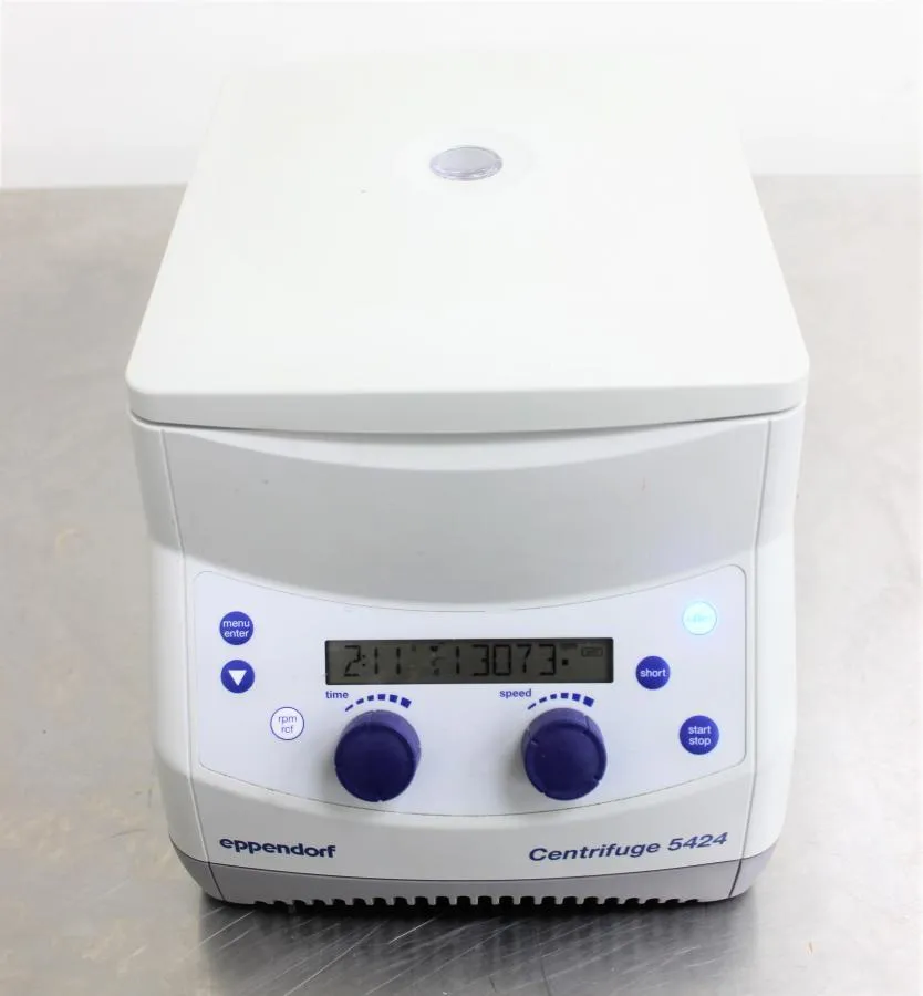 Eppendorf 5424 Centrifuge with FA-45-24-11 Rotor CLEARANCE! As-Is