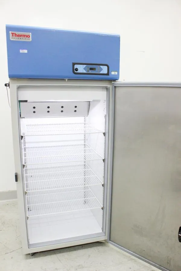 Thermo Scientific Revco High-Performance Laboratory Refrigerator REL3004A22
