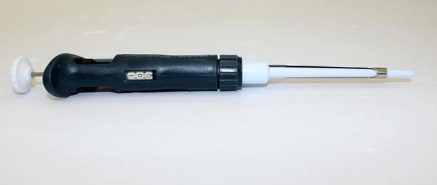 GILSON Manual P100  Pipetman Neo Pipet 1 Single-channel