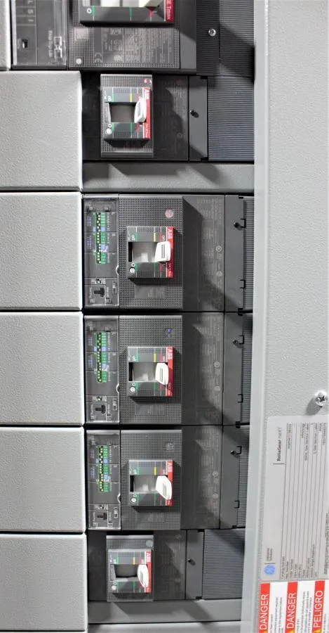 GE and ABB ReliaGear neXT SwitchBoard Panel 600V.