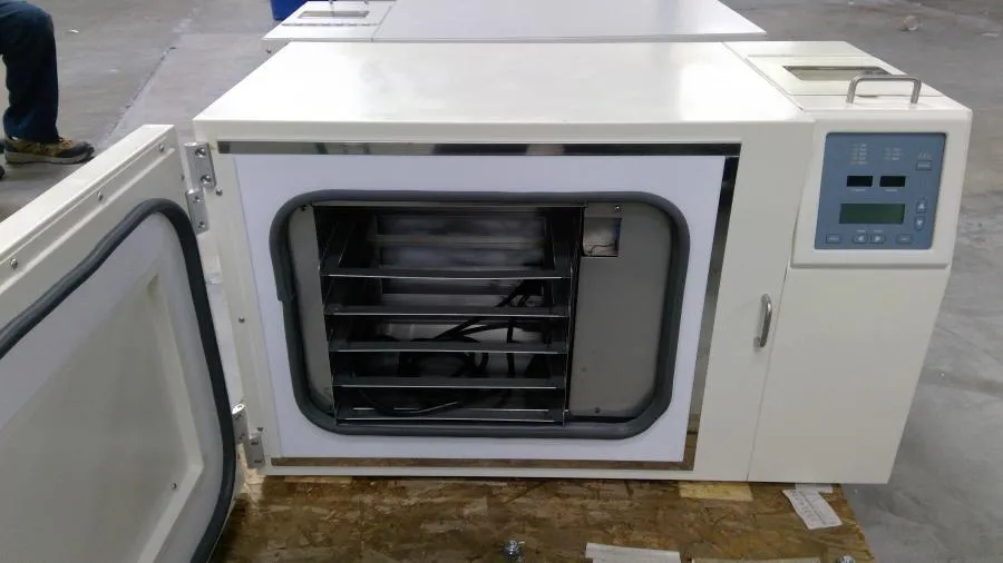 Thermo Scientific CryoMed Controlled-Rate Freezers model 7452