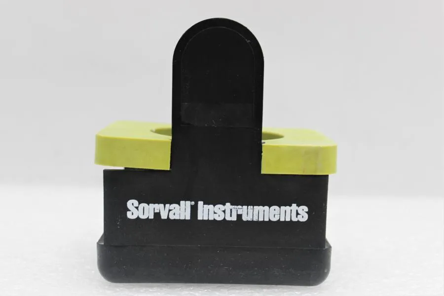 Sorvall Instruments 00186 Adapters for rectangular 11053 Bucket Lot of 4