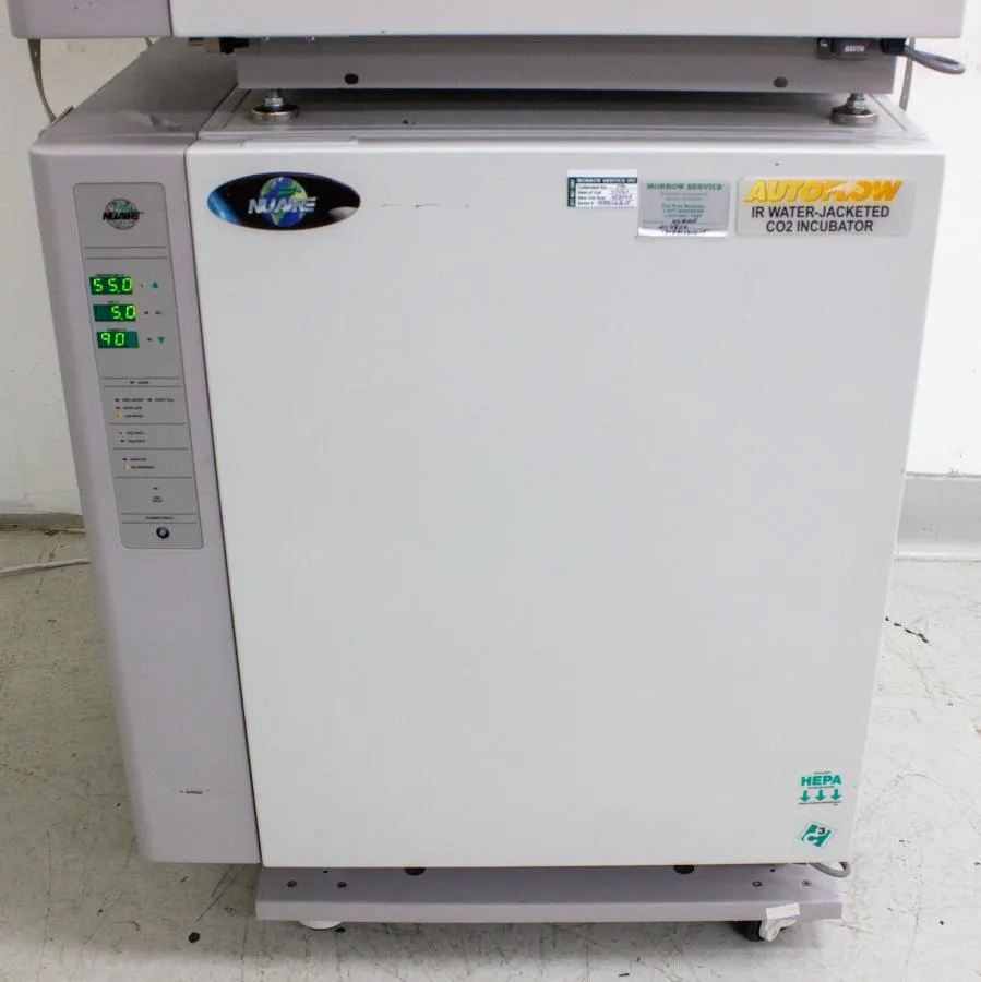 NuAire NU-4850 US Autoflow Water-Jacketed Dual Sta CLEARANCE! As-Is
